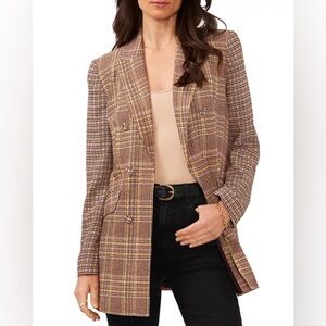 VINCE CAMUTO
Plaid Double Breasted Blazer 
Size 4
